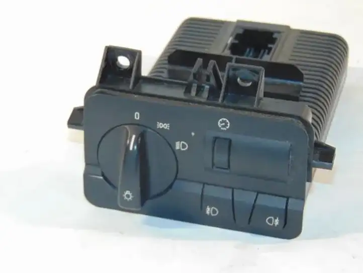BMW 3 E46 (1998 - 2005) 61319133019 Включатель фонарей — фото 1