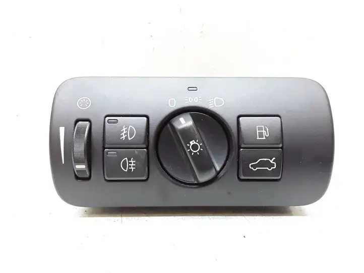 Volvo V70 (2007 - 2013) 30739414 Включатель фонарей — фото 1