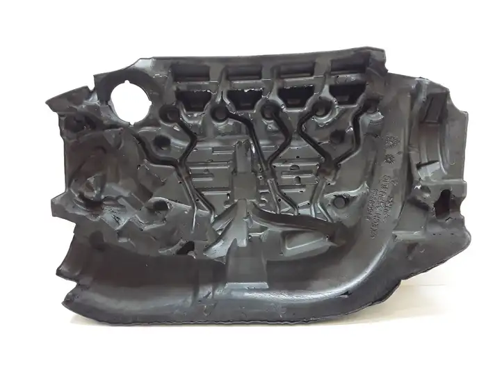 Volvo XC60 (2008 - 2013) 31339884 Крышка двигателя декоративная — фото 2