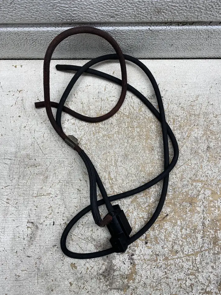 BMW 5 F10 F11 (2009 - 2016) 70231800 Центральный клапан — фото 1