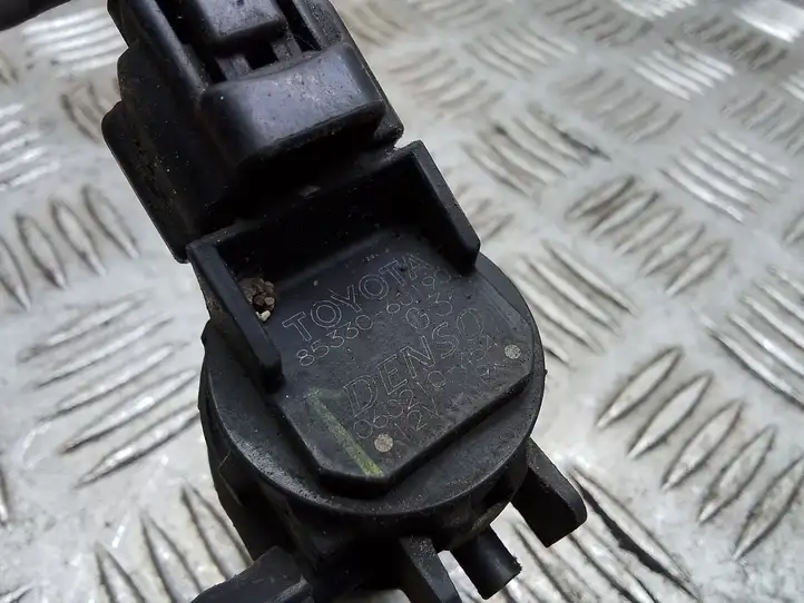 Toyota Prius (XW20) (2003 - 2009) 8533060190 Насос омывателя стекла — фото 4