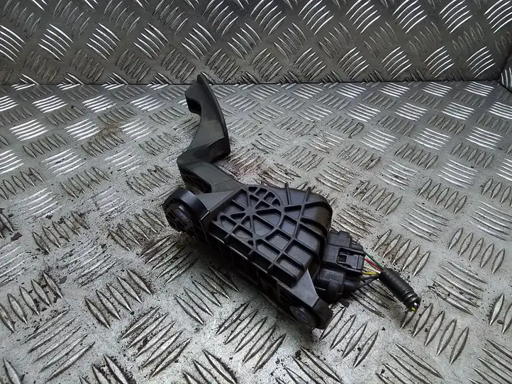 Toyota Prius (XW20) (2003 - 2009) 7812047050 Педаль акселератора — фото 4
