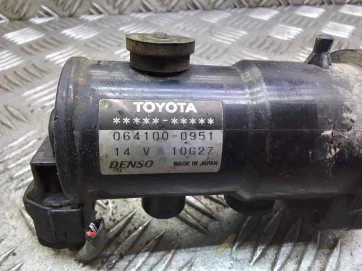 Toyota Prius (XW20) (2003 - 2009) 0641000951 Электроциркуляционный насос — фото 3