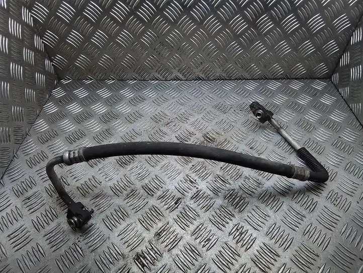 Toyota Prius (XW20) (2003 - 2009) Трубки и шланги кондиционера — фото 4
