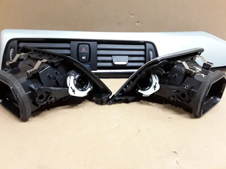 BMW 3 F30 F35 F31 (2012 - 2018) 9218552 Центральный воздушный дефлектор — фото 6