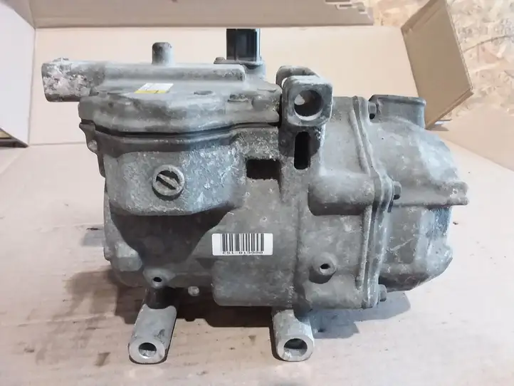Toyota Yaris (2014 - 2019) 0422001041 Компрессор (насос) кондиционера воздуха — фото 3