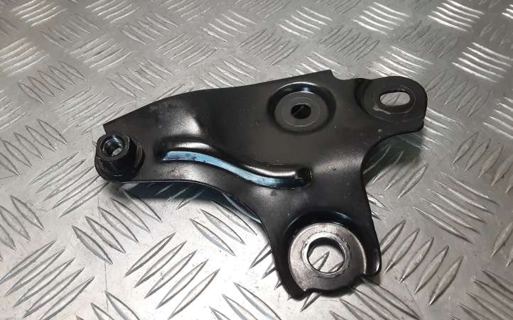 30645742 Volvo XC60 Kita variklio skyriaus detalė