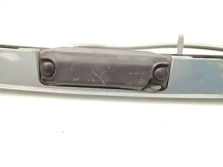 Toyota Avensis Verso (2004 - 2009) 05080-05070 Кнопка закрытия крышки багажника — фото 5