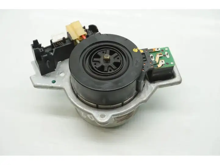 Ford Fiesta (2009 - 2012) A0013803 Электродвигатель регулировки рулевой колонки — фото 2