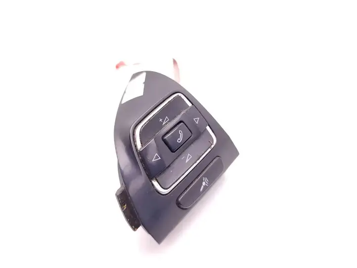 Volkswagen Touran II (2010 - 2016) 5C0959537A Кнопки на рулевом колесе — фото 5