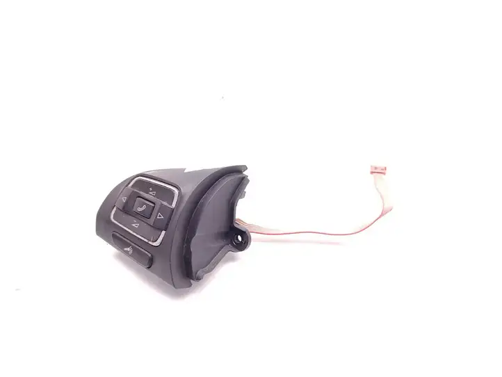 Volkswagen Touran II (2010 - 2016) 5C0959537A Кнопки на рулевом колесе — фото 6