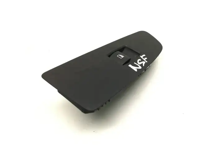 BMW 1 E81 E87 (2004 - 2011) 6935534 Кнопка стеклоподъемников — фото 1