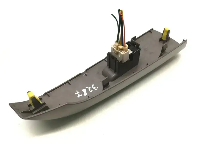 Toyota Prius (XW30) (2009 - 2015) 74272-47050 Блок кнопок стеклоподъемников — фото 4