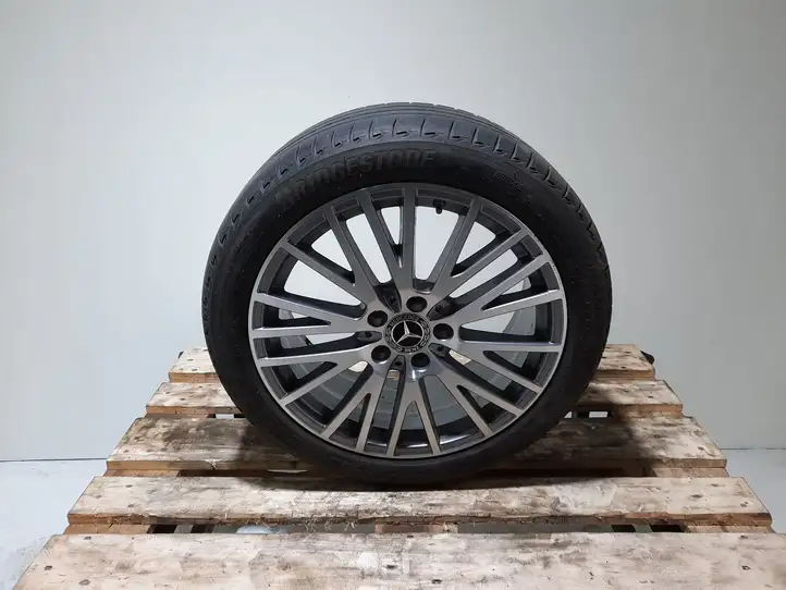 Mercedes-Benz CLA C118,X118 (2019 - ) A1774010600 Легкосплавный колесный диск R18 — фото 1