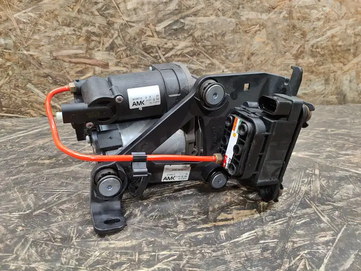 Jaguar XJ X351 (2009 - 2019)  AW933B484AF Воздушный компрессор