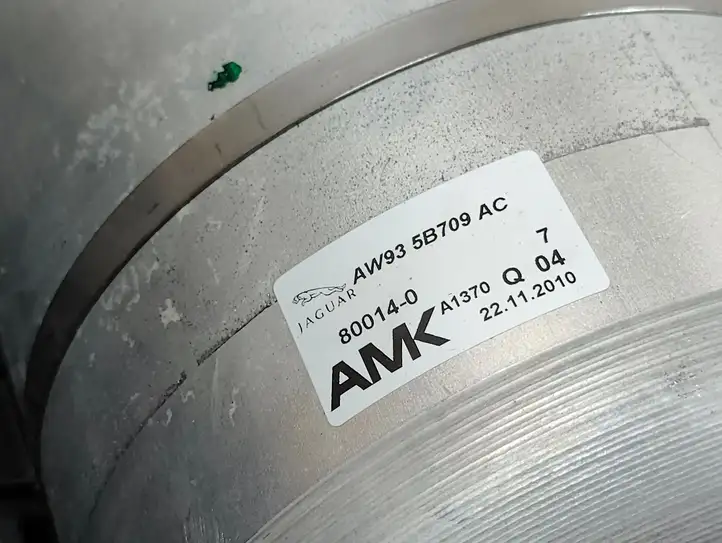 Jaguar XJ X351 (2009 - 2019)  AW935B709AC Воздушный резервуар
