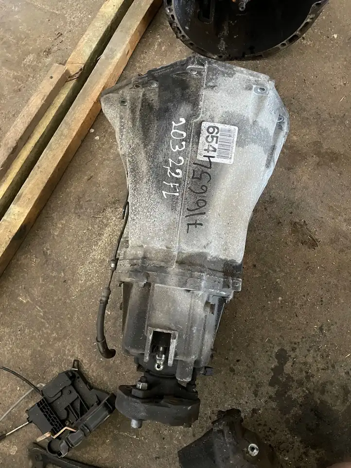 Mercedes-Benz C W203 (2000 - 2007)  716654 Механическая коробка передач, 6 передач