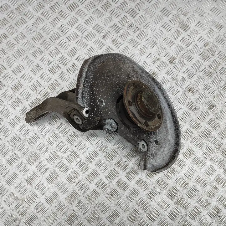 Audi A5 (2011 - 2016)  8K0505432AP Задний поворотный кулак (ступица, цапфа)