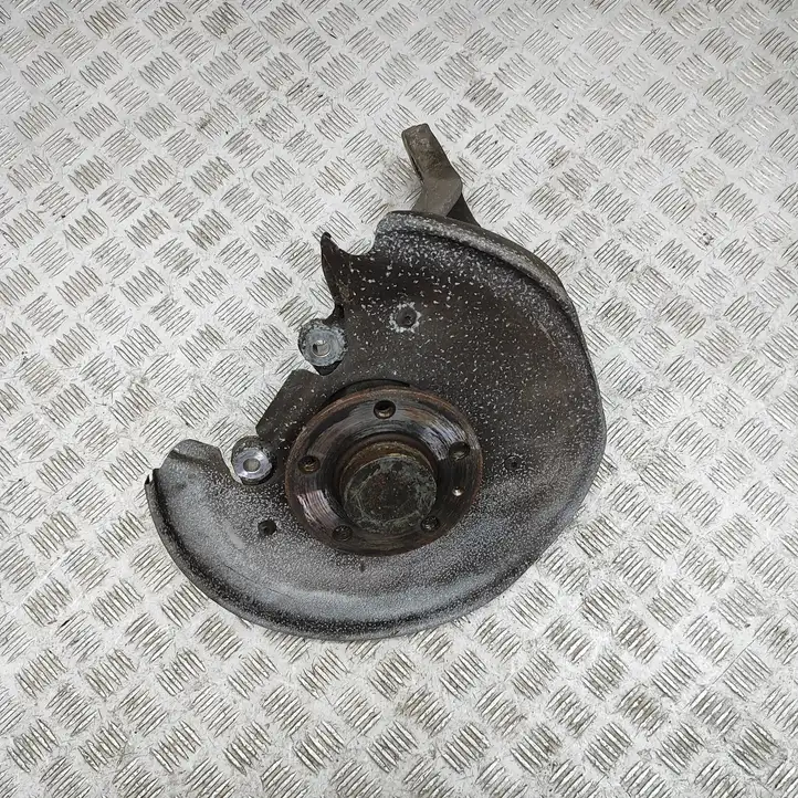 Audi A5 (2011 - 2016)  8K0505432AP Задний поворотный кулак (ступица, цапфа)