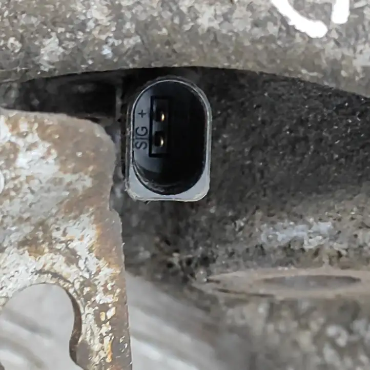 Audi A5 (2011 - 2016)  8K0505432AP Задний поворотный кулак (ступица, цапфа)