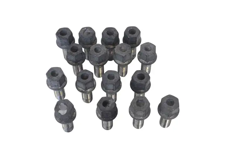 Suzuki SX4 S-Cross (2021 - )   Болты/ гайки