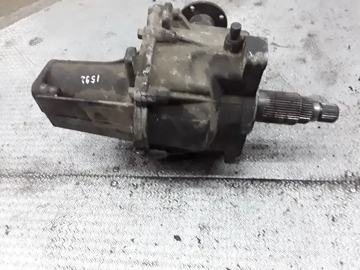 Hyundai Santa Fe (2000 - 2005)   Передний редуктор