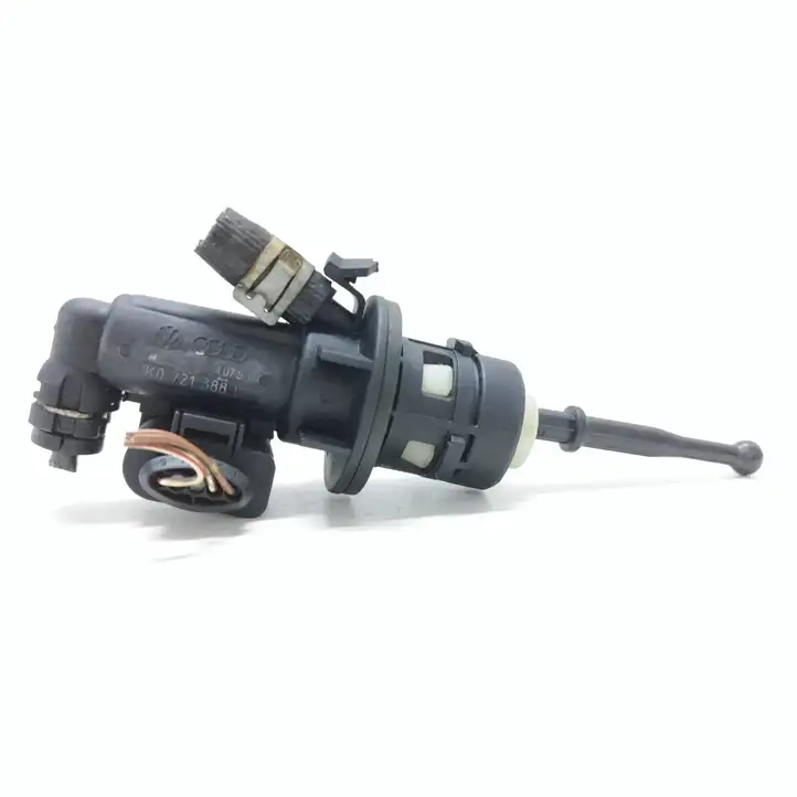 Volkswagen Golf Plus   1K0721388L Главный цилиндр сцепления