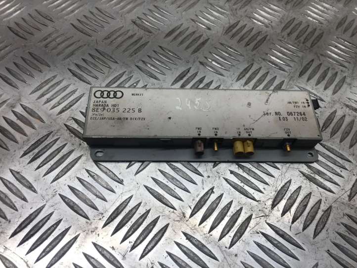 8E9035225B Audi A4 S4 B7 8E 8H Antenos stiprintuvas