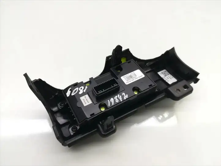 Kia Sportage (2016 - 2018) 93700-F1600 Блок ASC — фото 3