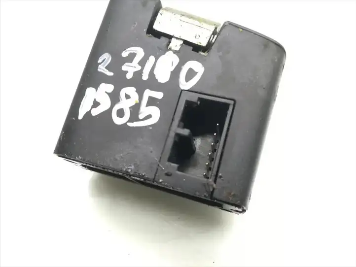 Jeep Grand Cherokee (WK) (2004 - 2010) 5G050139AG Включатель блокировки дифференциалов — фото 4