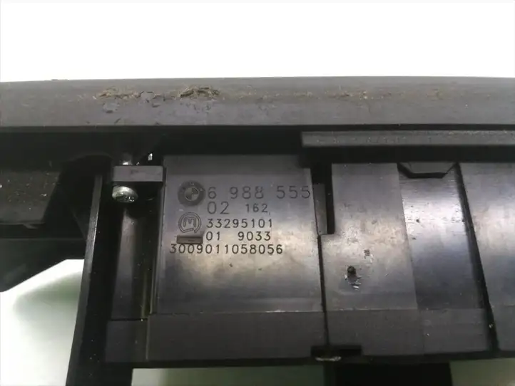 BMW 5 E60 E61 (2004 - 2010) 6988555 Включатель фонарей — фото 5