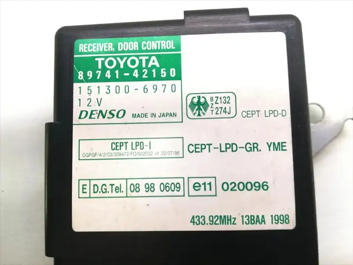 Toyota RAV 4 (XA20) (2000 - 2005) 89741-42150 Блок бесключевого доступа — фото 5
