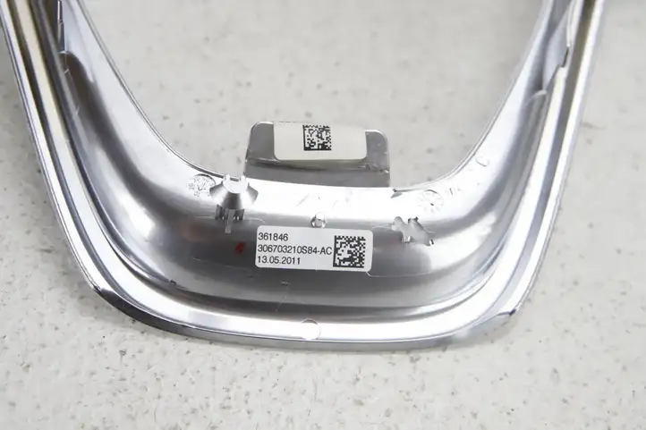 Opel Astra J (2009 - 2012) 13352971 Кнопки на рулевом колесе — фото 2