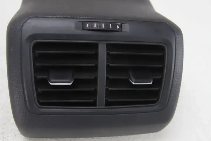 Volkswagen Golf VII (2013 - 2019) 5G0863289C Задний воздушный дефлектор — фото 2
