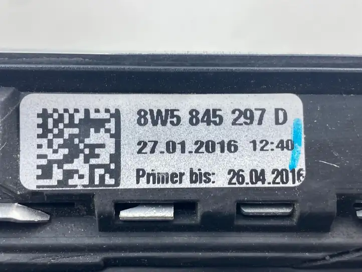 Audi A4 S4 B9 (2015 - 2019) 8W5845297D Заднее боковое стекло — фото 5