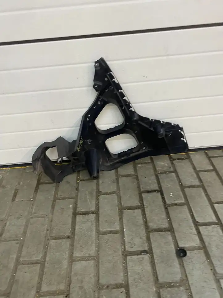 BMW X6 E71 (2008 - 2014) 51127176246 Кронштейн заднего бампера — фото 1