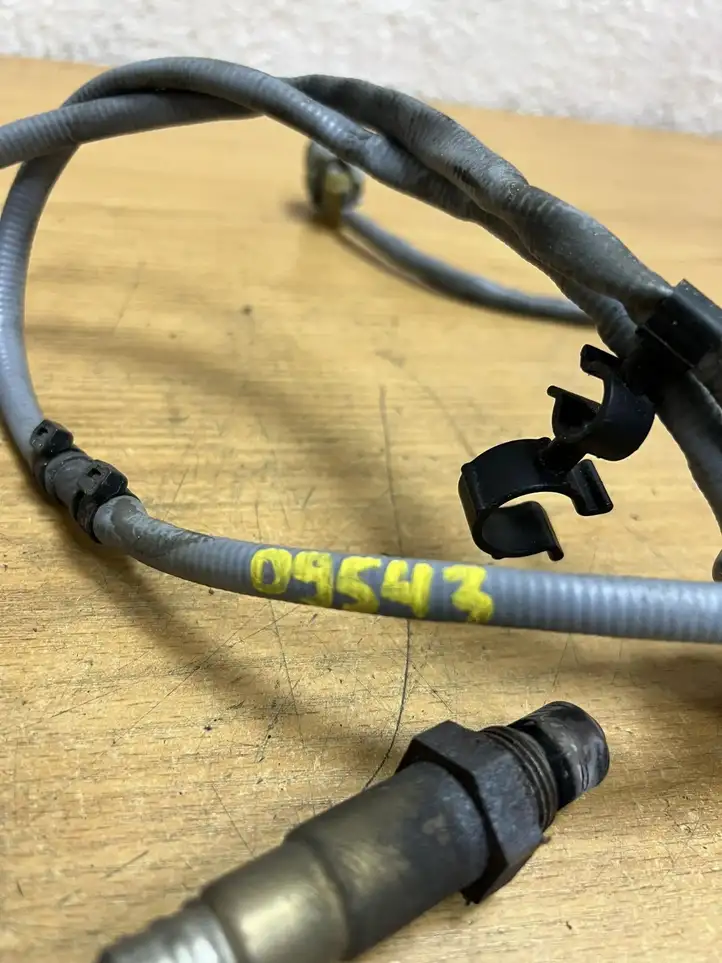 Audi A4 S4 B7 8E 8H (2004 - 2009) 1928404719 Лямбда-зонд — фото 4