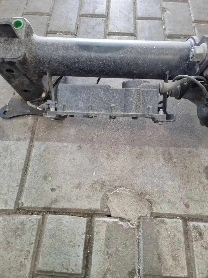Mercedes-Benz GLS X166 (2015 - 2019) A1663100104 Комплект буксировочного крюка — фото 16