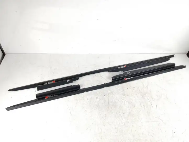Audi RS6 (2002 - 2006) 4B3853492B Внутренняя обшивка порога (комплект) — фото 1