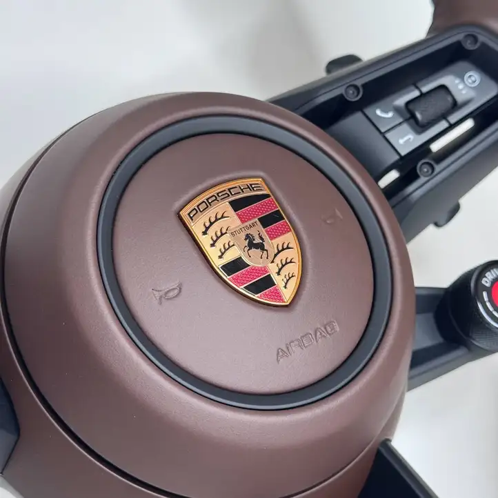 Porsche Taycan 9J1 (2019 - ) 992419091 Руль — фото 22