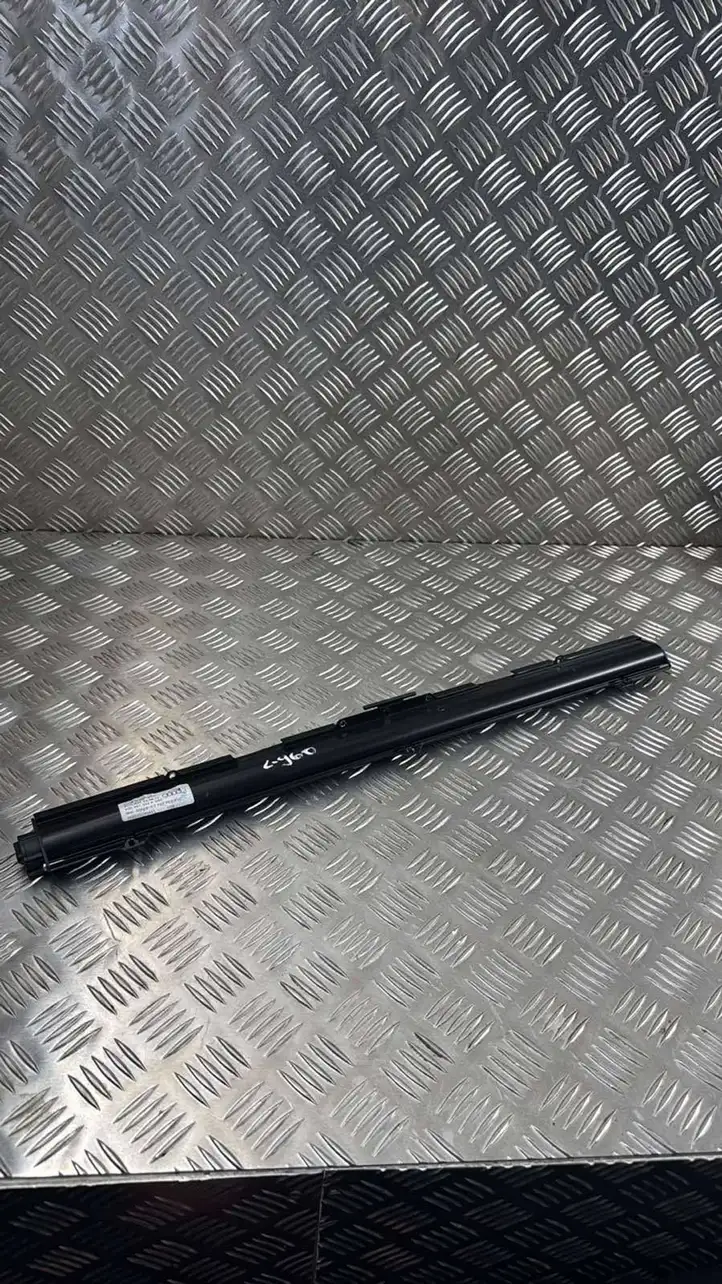 Audi A6 C7 (2011 - 2014) 4G5861333A Солнцезащитная шторка заднего бокового окна — фото 1