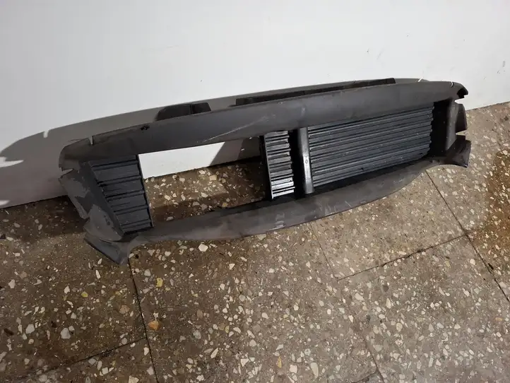 Volvo V60 (2013 - 2018) 31455703 Дефлектор воздуха — фото 4