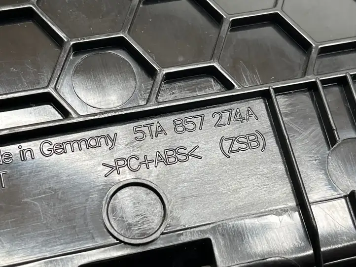 Volkswagen Touran III (2016 - ) 5TA857274A Кронштейн GPS-навигатора — фото 5