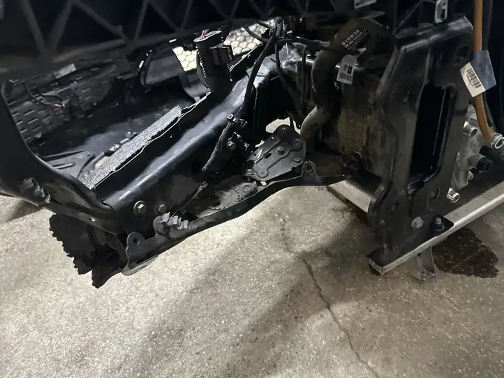 Mercedes-Benz GLE W167 (2019 - ) A1679069804 Комплект передней части — фото 10