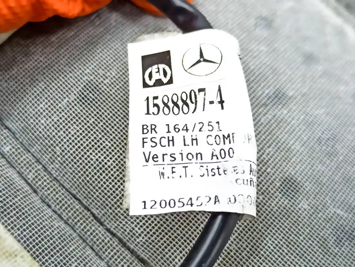 Mercedes-Benz R W251 (2005 - 2013) A2519108346 Нижняя часть сиденья водителя — фото 8
