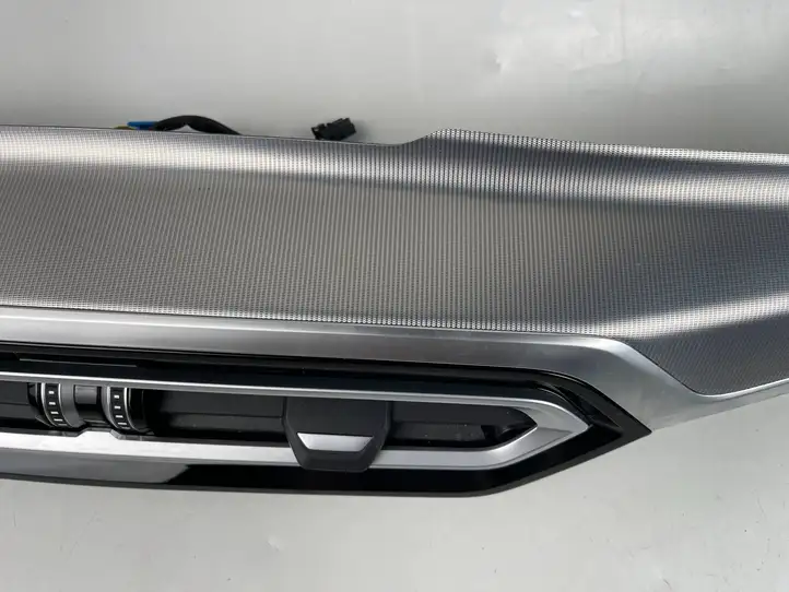 BMW i4 (2021 - ) 9623087 Декоративная планка — фото 17