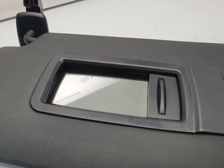 BMW 3 G20 G21 (2019 - ) 8092727 Солнцезащитный козырек — фото 3