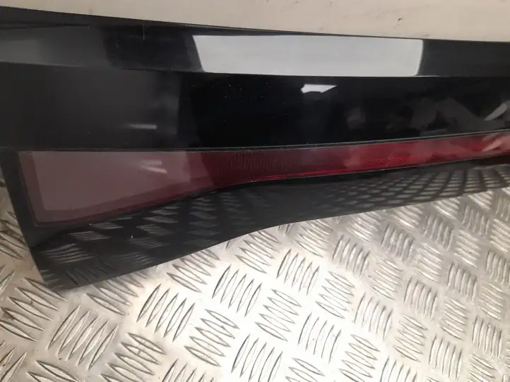 Volkswagen T-Cross (2017 - ) 2GM827577E Подсветка номера — фото 4
