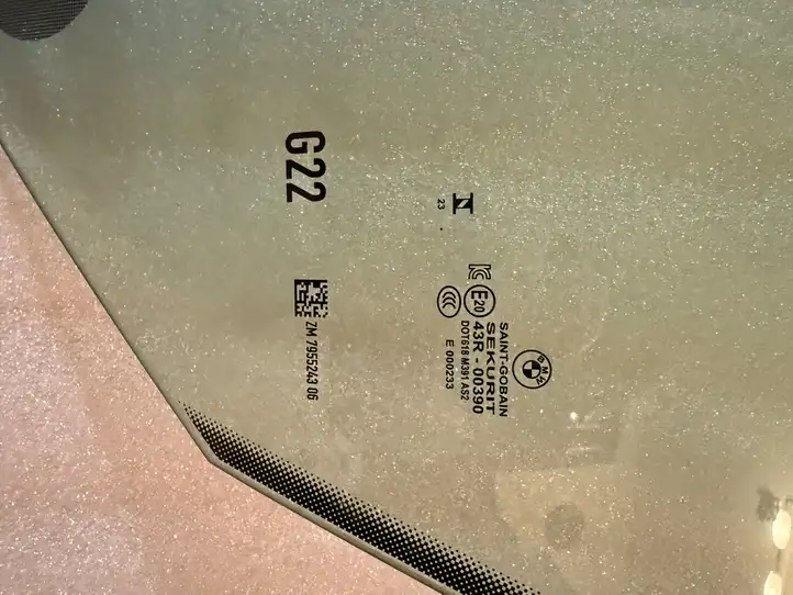 BMW 4 G22 G23 G24 G26 (2020 - ) 51337955245 Стекло передней двери — фото 2