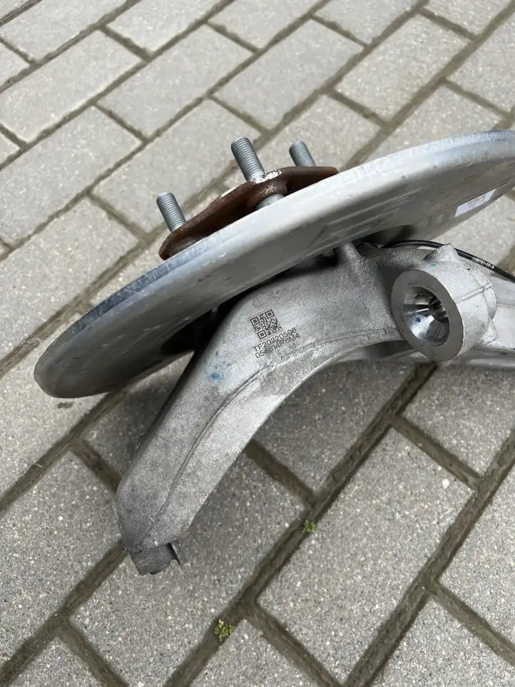 Tesla Model Y (2019 - 2024) 118831600E Ступица колеса — фото 3